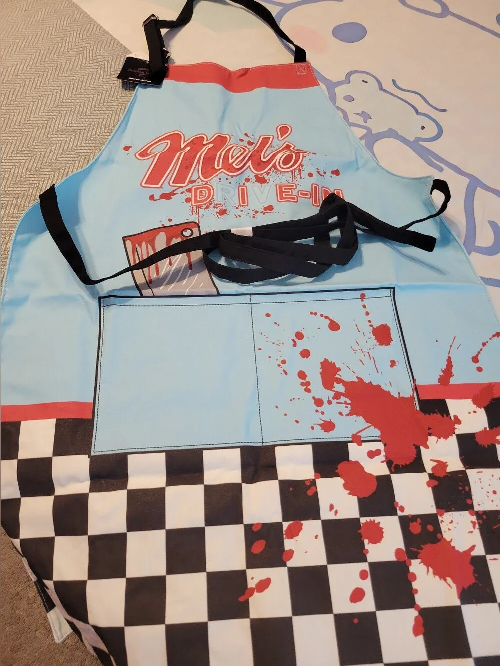 Mel's Die In HHN Apron Unisex